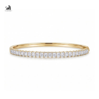 Celeste Princess-Cut Diamond Bangle in yellow gold