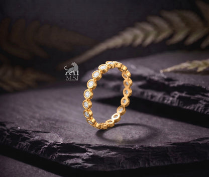 Luna Bezel Diamond Band