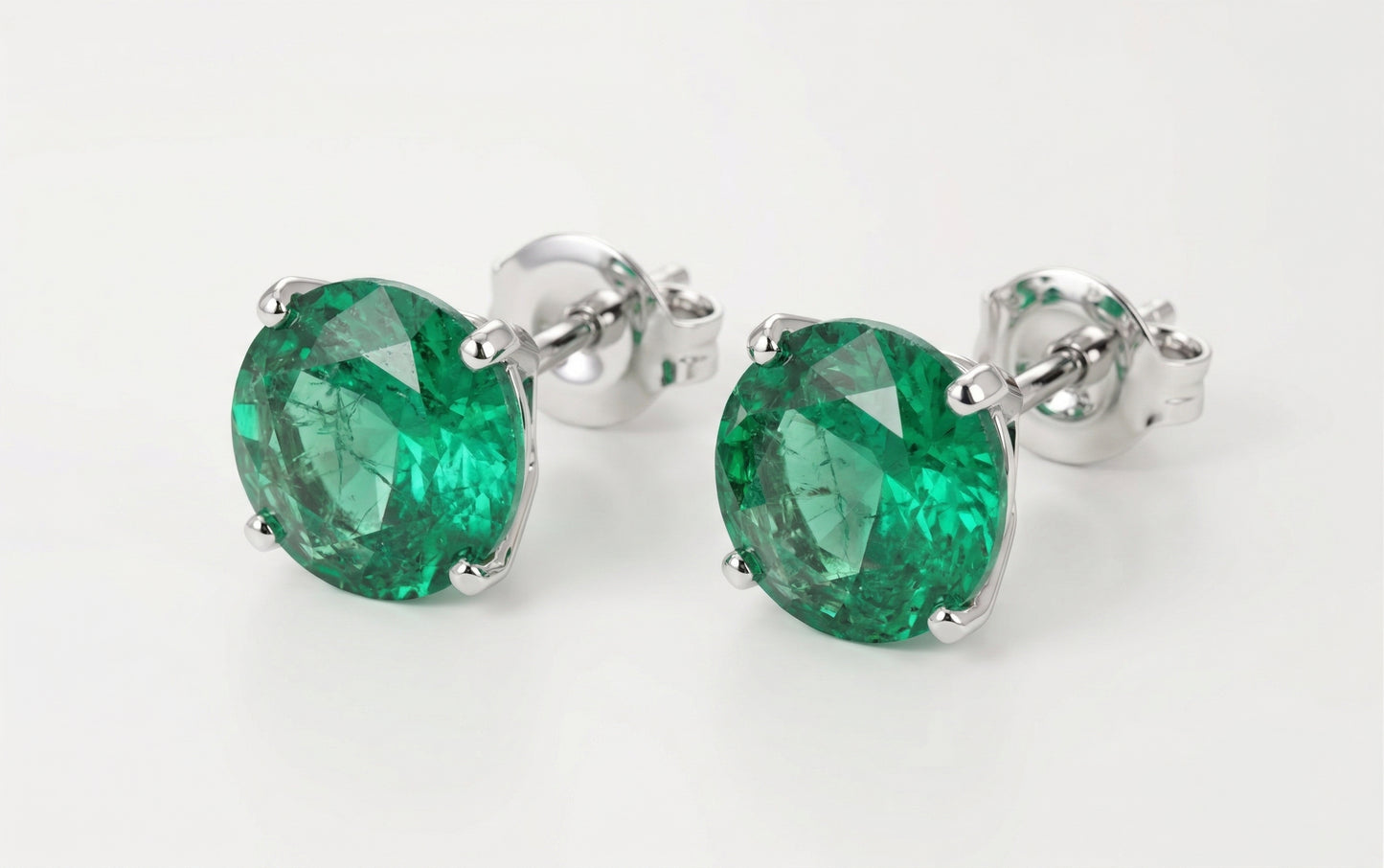The Emerald Solitaire Studs