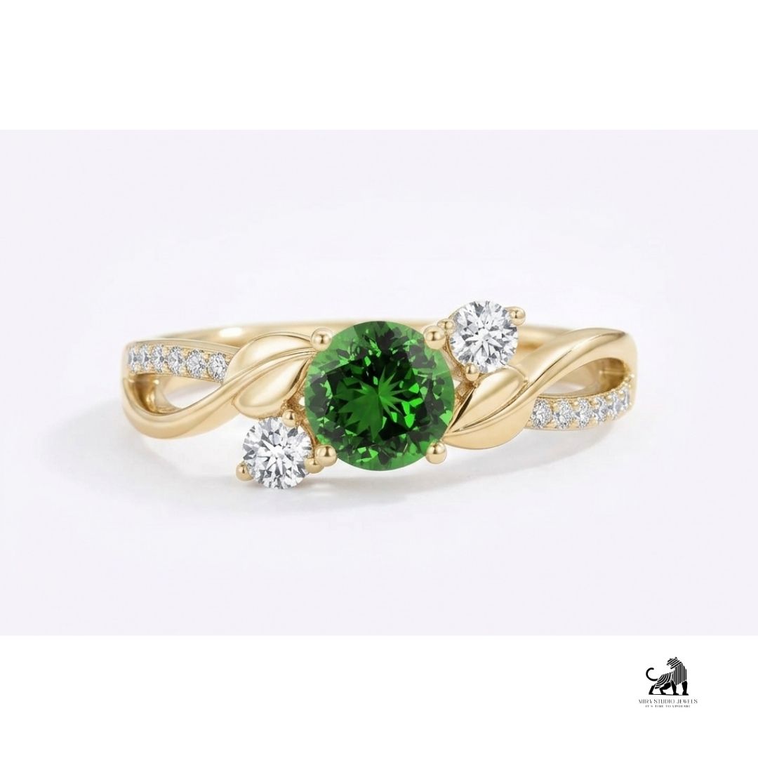 Emerald Round-Cut Gemstone Twist Band Ring