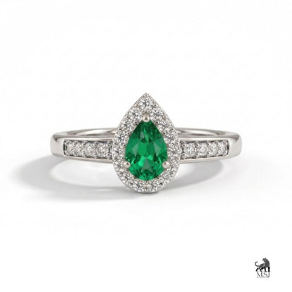 Emerald Pear-Cut Halo Diamond Engagement Ring