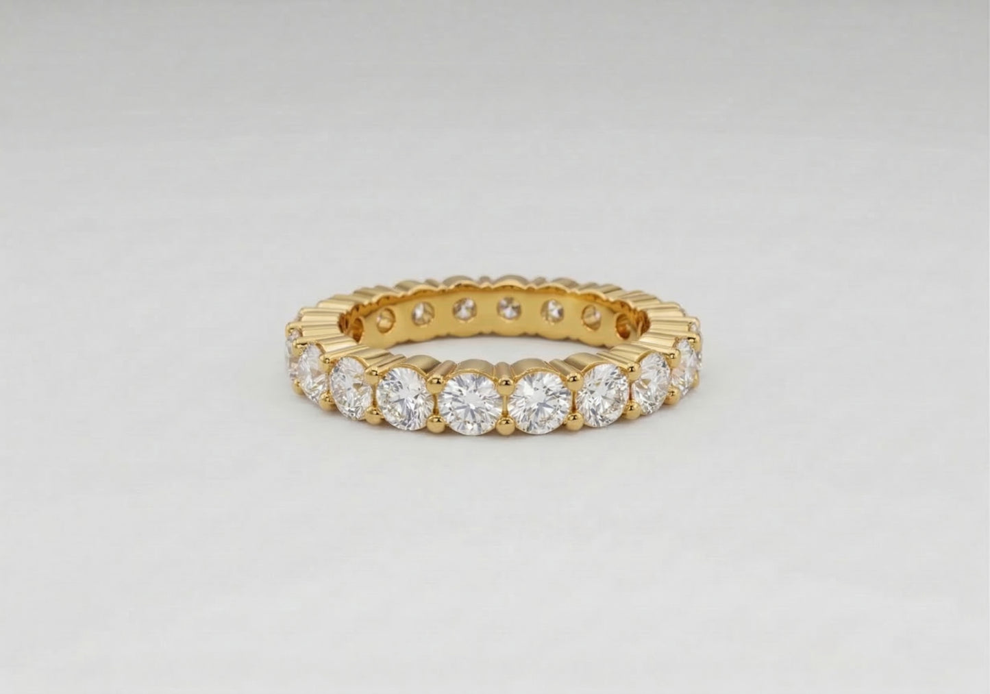 Round-Cut Shared Prong Diamond Eternity Band