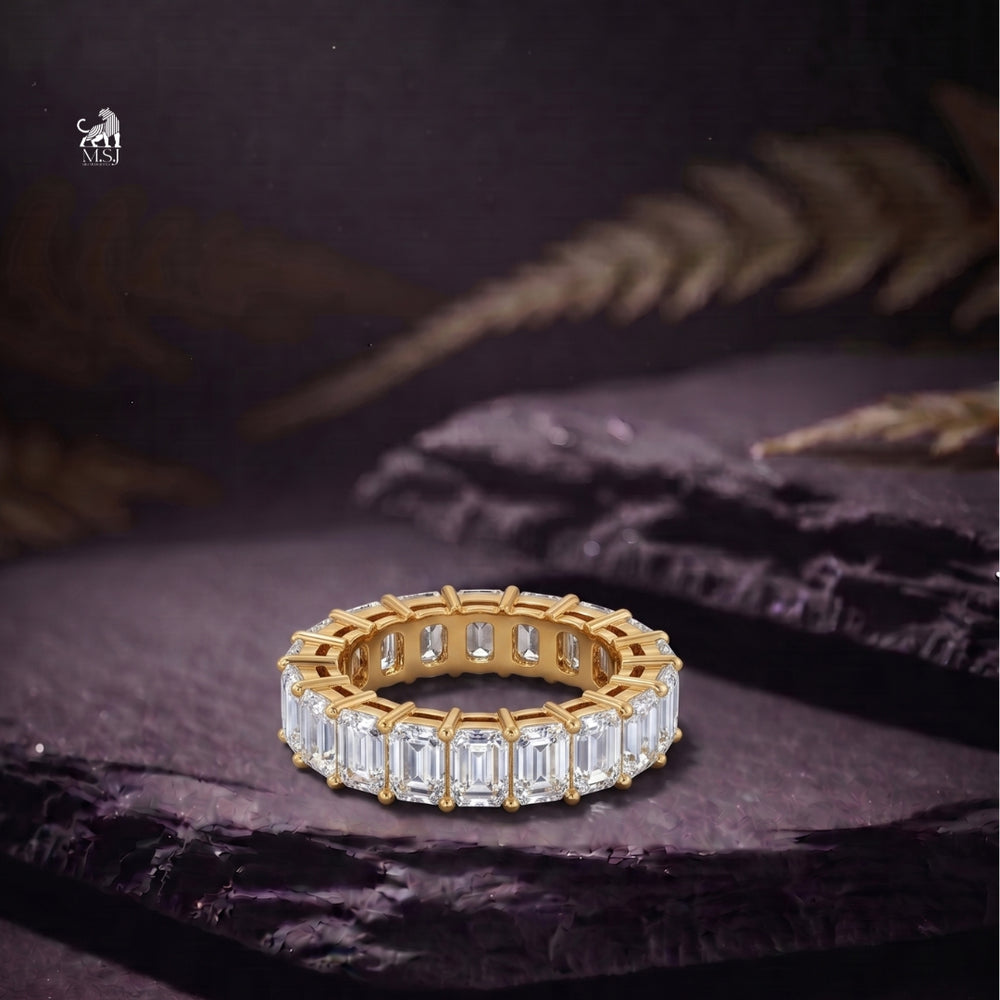 Emerald Cut Diamond Eternity Ring