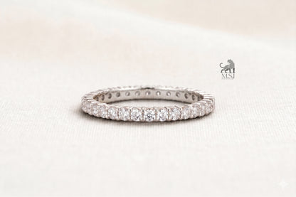 The Lumière Two-Tone Diamond Eternity Ring in white gold