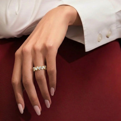 Alternating Round & Baguette Zig-Zag Eternity Band