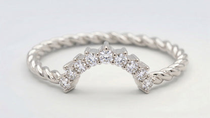 The Geometric Halo Solitaire