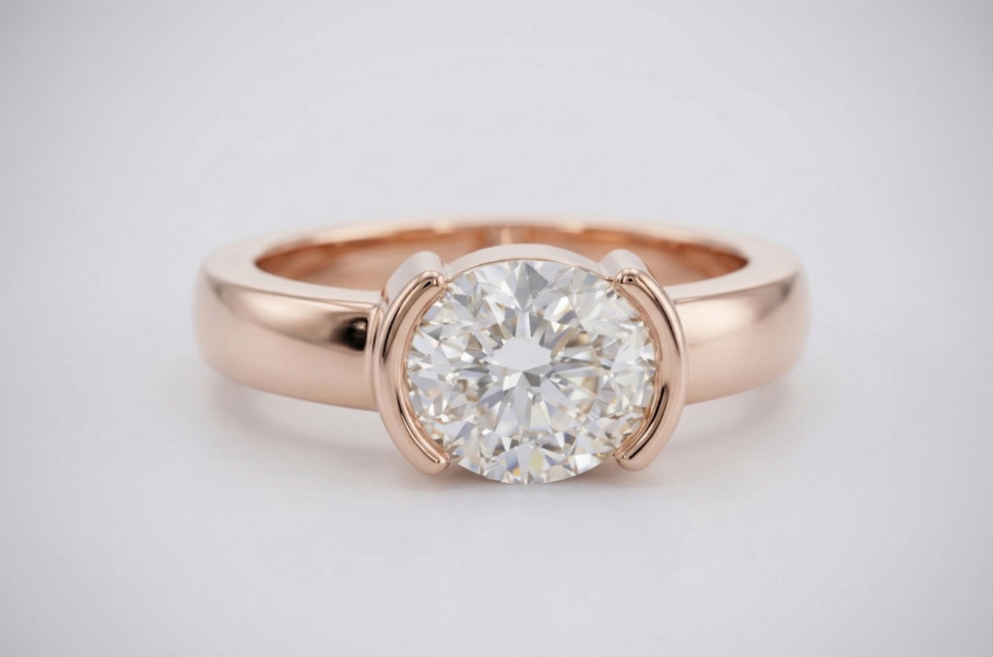 The Oval Horizon Solitaire
