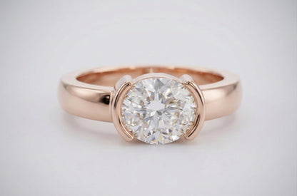 The Oval Horizon Solitaire