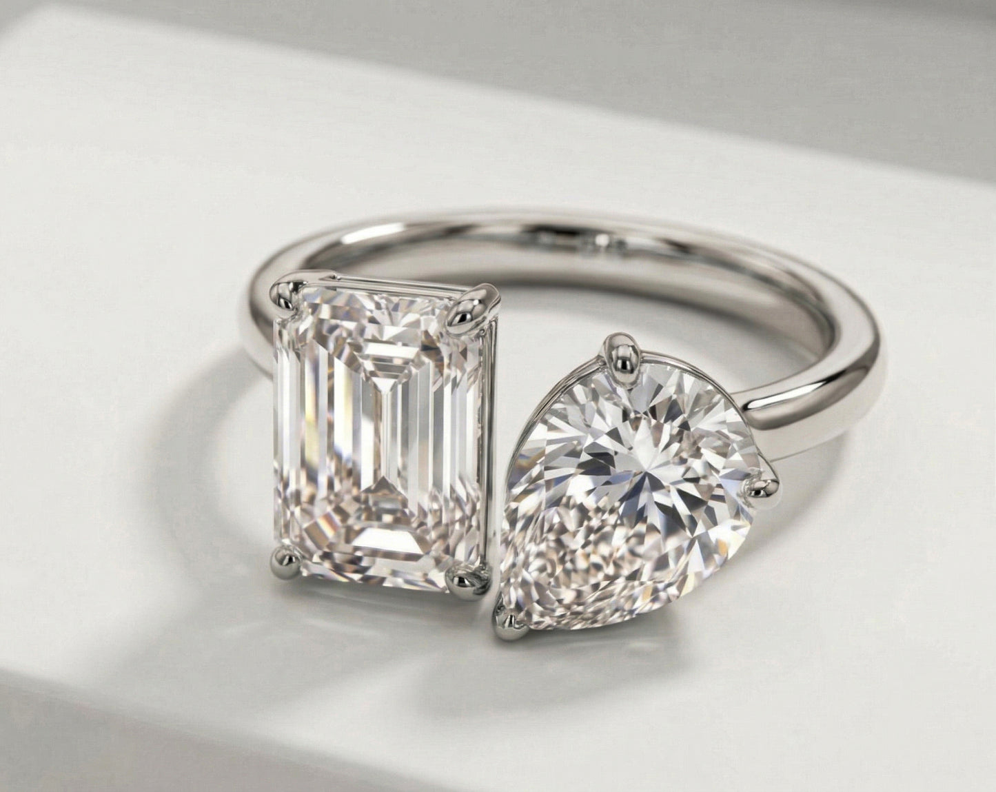 The Duo Brilliance Ring