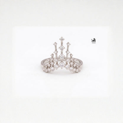Radiant Round Lab-Grown Diamond Crown Ring