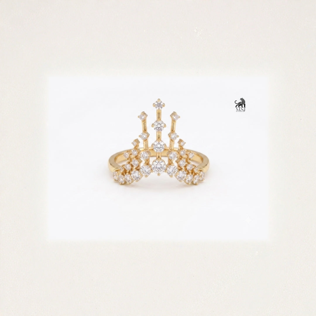 Radiant Round Lab-Grown Diamond Crown Ring