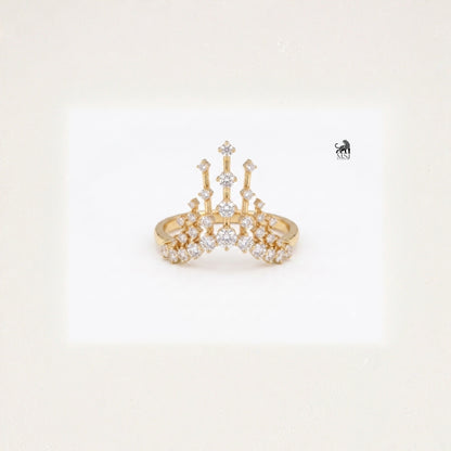 Radiant Round Lab-Grown Diamond Crown Ring