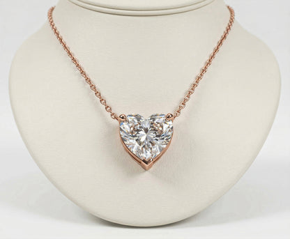 Valora Heart Pendant Necklace