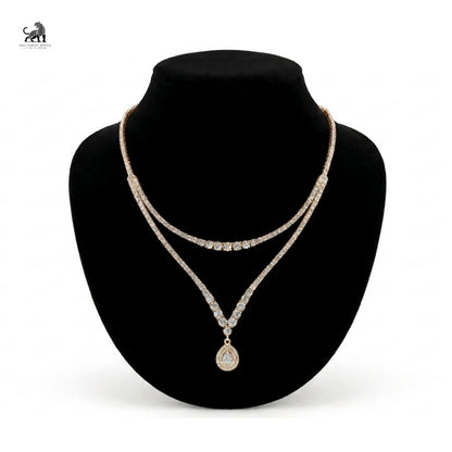 Lumière Double-Line Pear Drop Necklace in yellow gold