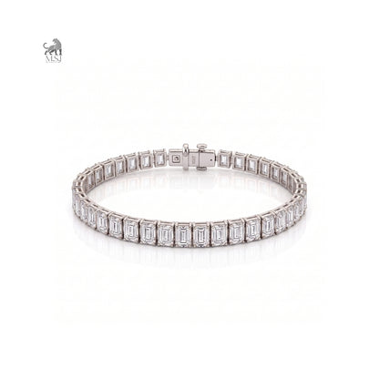 Architectural Emerald-Cut Diamond Bracelet in white gold