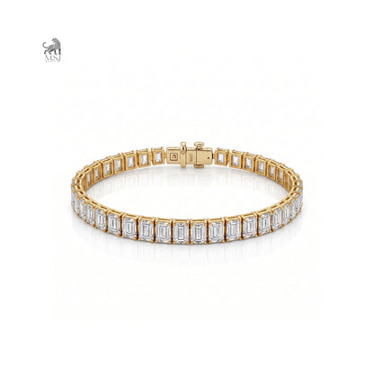 Architectural Emerald-Cut Diamond Bracelet in yellow gold