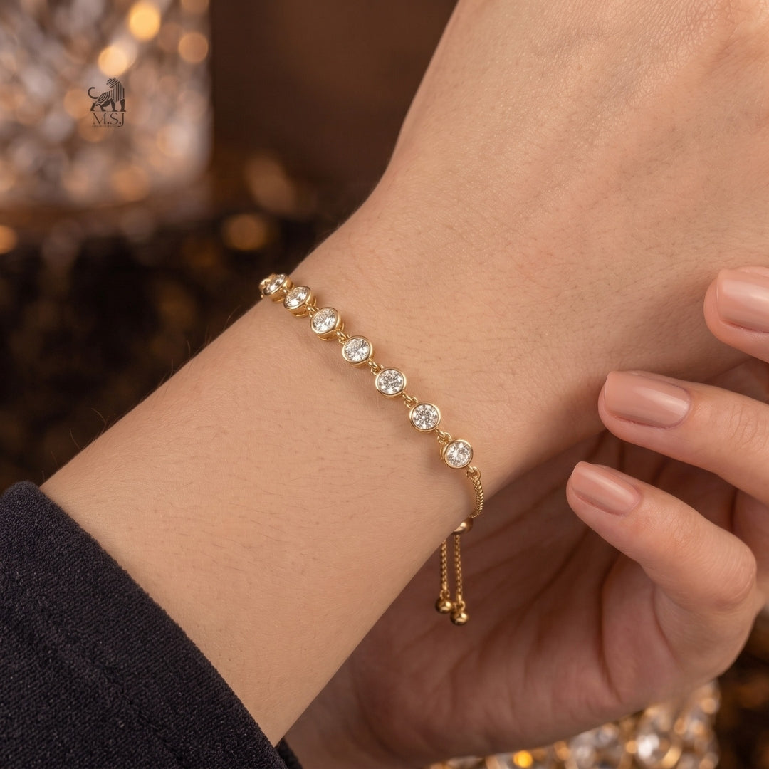 Élan Solitaire Diamond Bracelet worn on a wrist