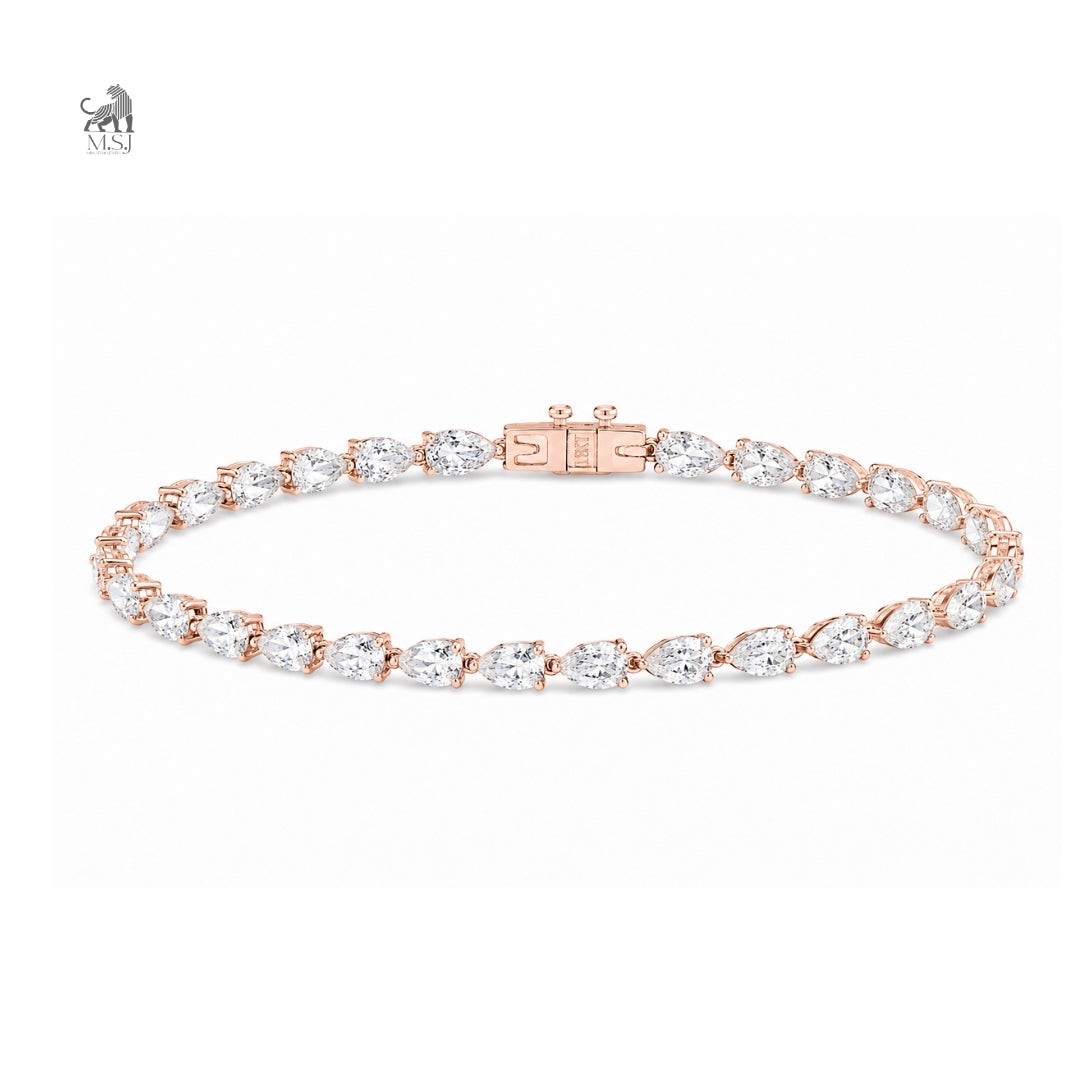 Seraphine Pear Diamond Bracelet in rose gold