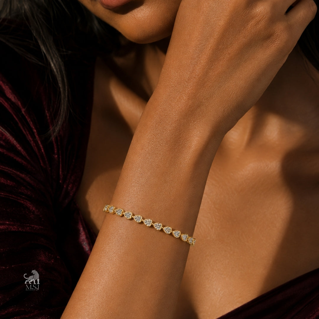 Améthra Heartline Diamond Bracelet worn on a wrist