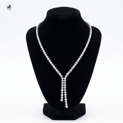 Élan Y-Drop Diamond Necklace in white gold