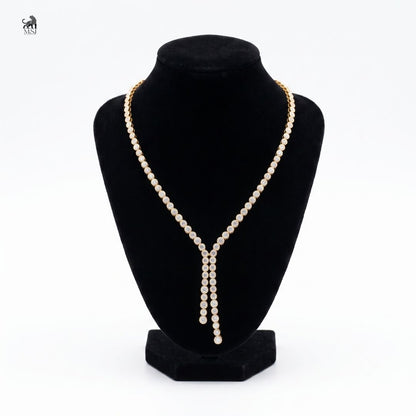 Élan Y-Drop Diamond Necklace in yellow gold