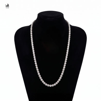 Eterna Round Diamond Tennis Necklace in white gold