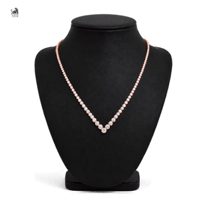 Vela Diamond V-Contour Necklace in rose gold