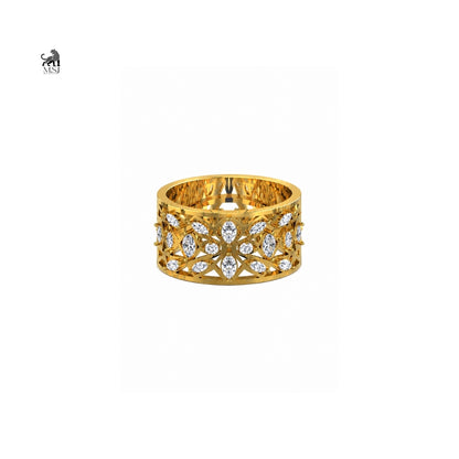 The Mosaic Heritage Band in yellow gold