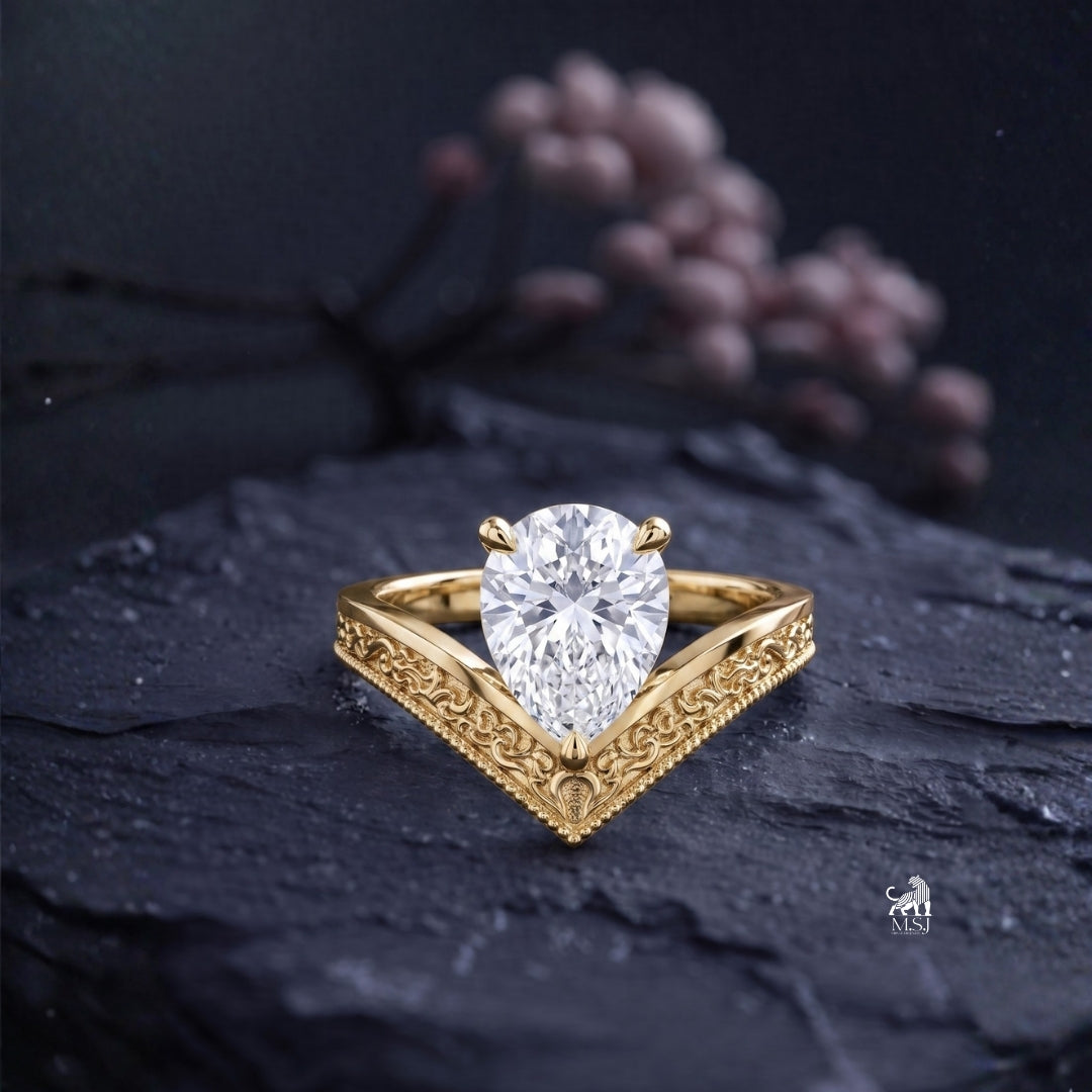 The Pear Royal V-Band