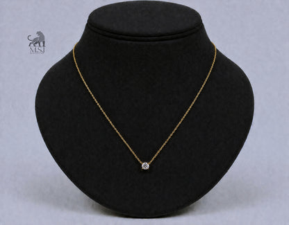 The Aura Oval Solitaire Pendant