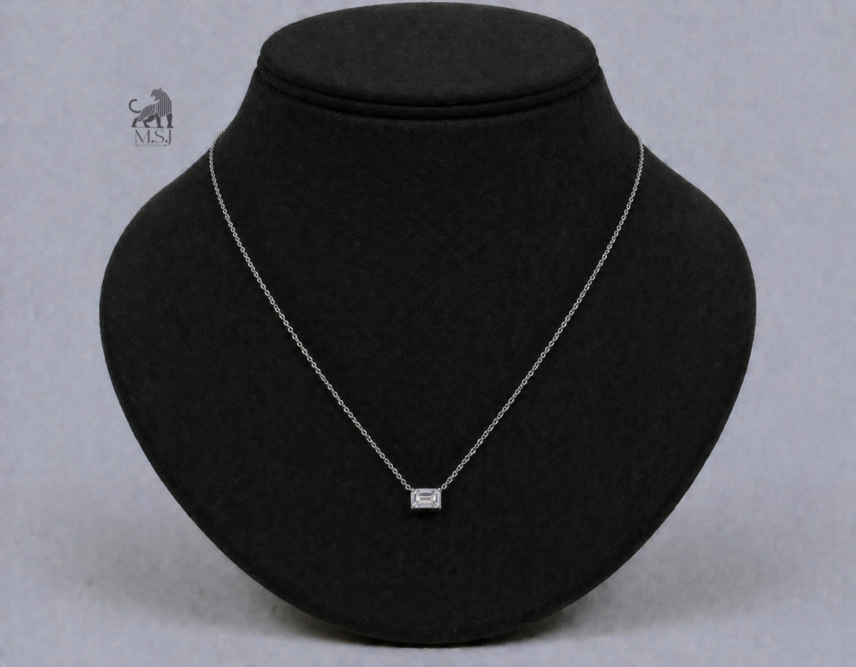 Elowen Diamond Pendant Necklace in white gold
