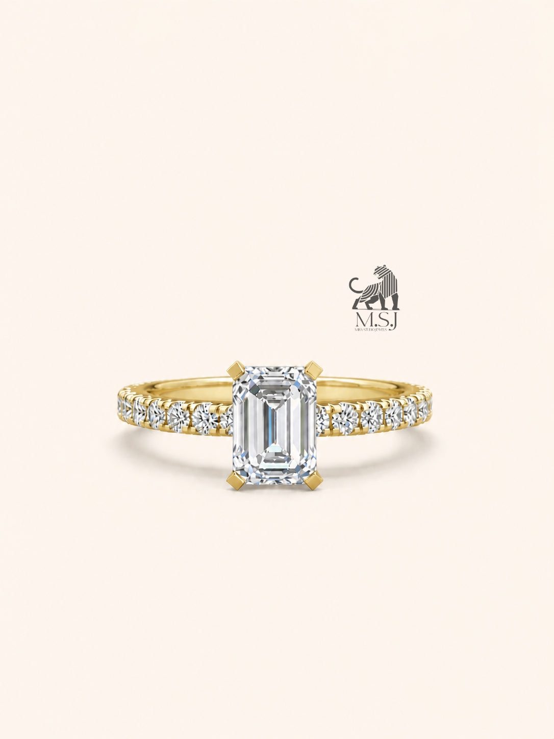 The Emerald Radiance Solitaire Ring in yellow gold