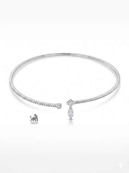 The Aurelia Asymmetric Diamond Open Necklace in white gold