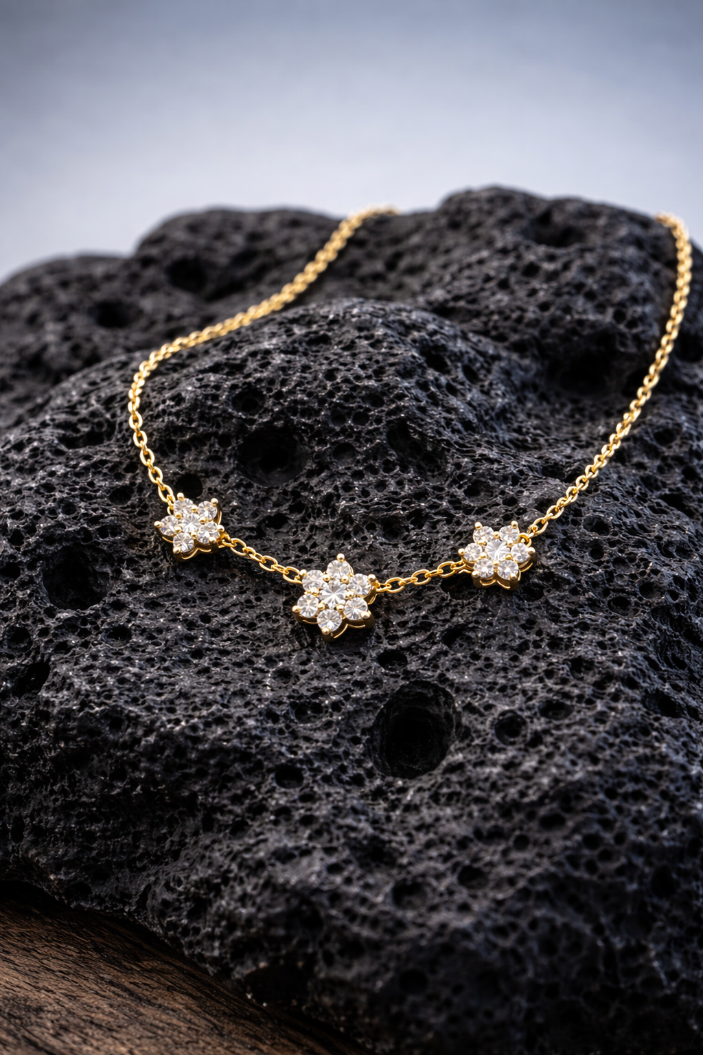 The Brilliant Cluster Pendant