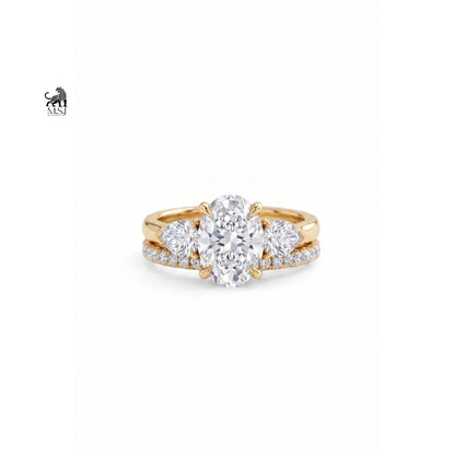 Aurelia Oval Diamond Trio Ring Set