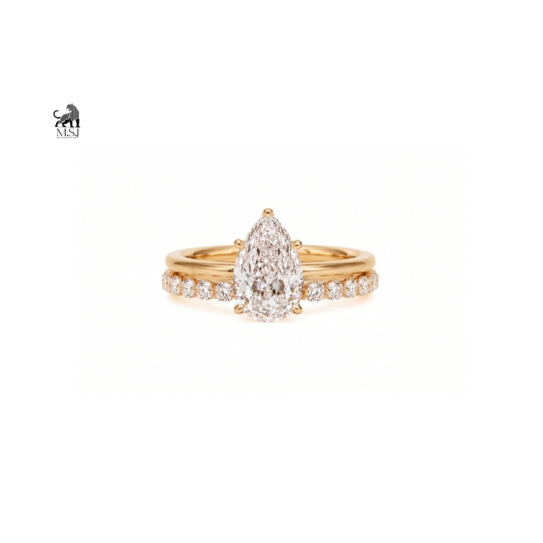 Seraphina Pear-Cut Diamond Engagement Ring Set