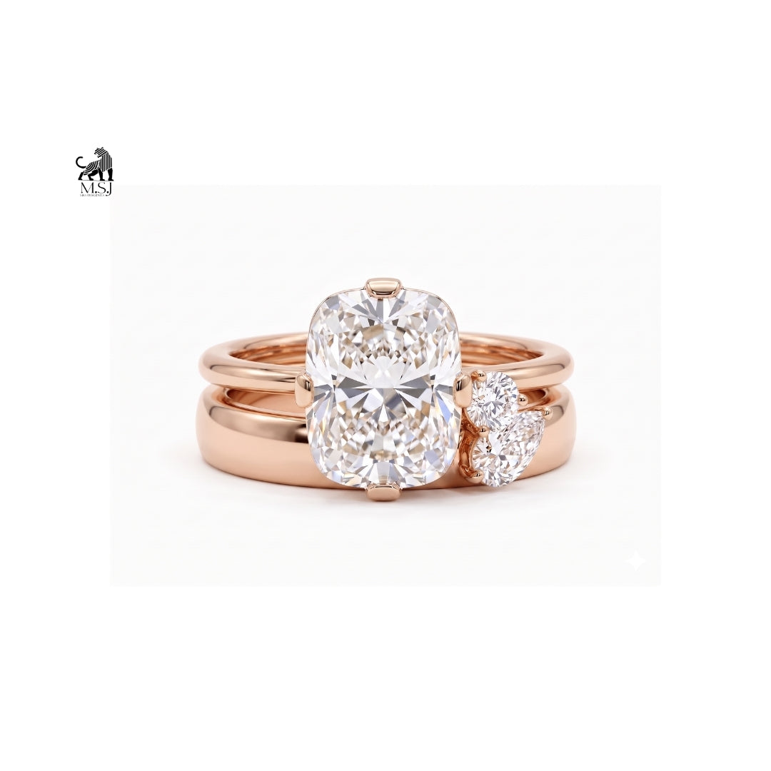 Everly Cushion-Cut Diamond Bridal Ring Set
