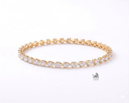 Pear-Cut Diamond Tennis Bangle