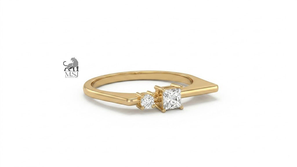 The Duo Radiance Princess Diamond Ring in yellow gold